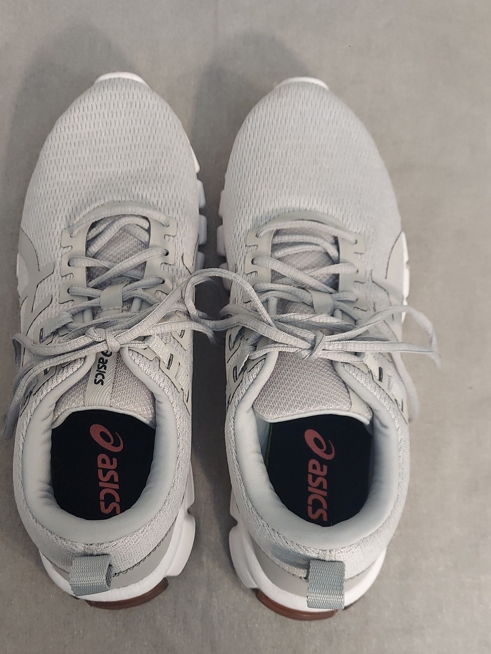 ASICS Womans Light Gray Mesh Lace-Up Sneakers